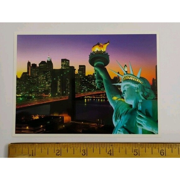 New York City NY chrome postcard Statue of Liberty view - Picture 8 of 9
